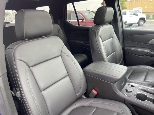 used 2023 Chevrolet Traverse car, priced at $32,900