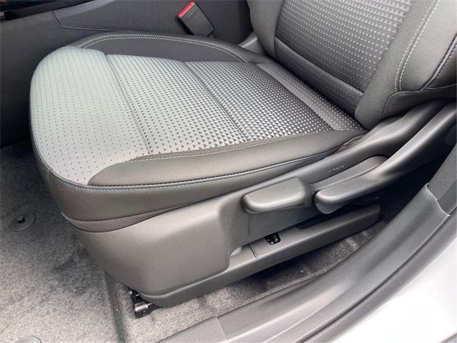 new 2025 Chevrolet Trax car, priced at $26,010