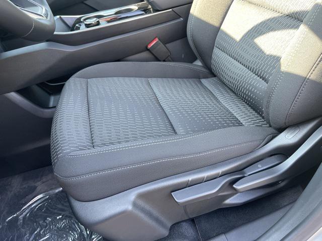 new 2026 Chevrolet Equinox car, priced at $29,995