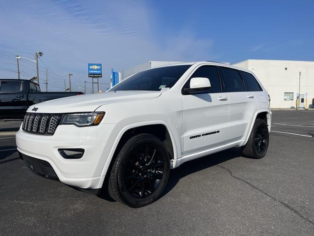 used 2022 Jeep Grand Cherokee car, priced at $26,900