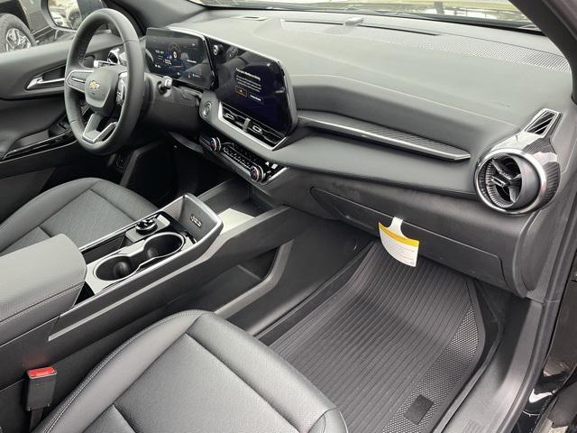 new 2026 Chevrolet Equinox car, priced at $31,340