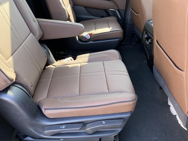 new 2025 Chevrolet Suburban car, priced at $94,645