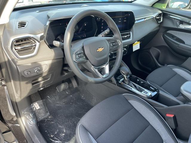 new 2025 Chevrolet TrailBlazer car, priced at $26,330