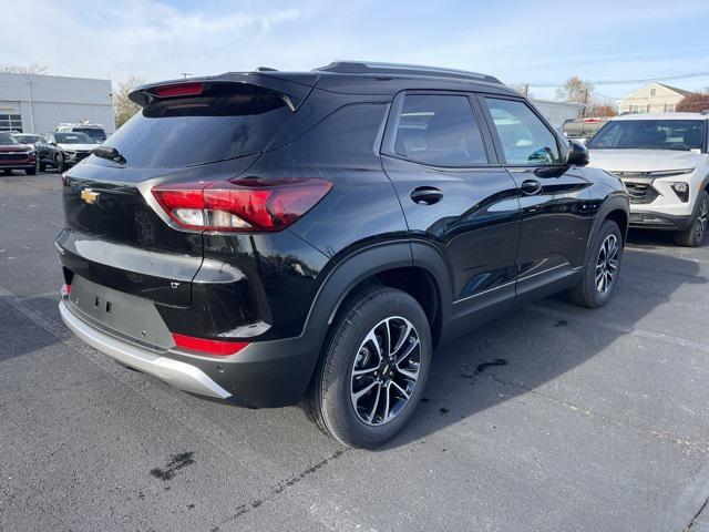 new 2025 Chevrolet TrailBlazer car, priced at $26,330