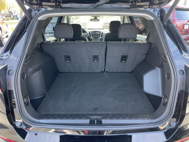 used 2023 Chevrolet Equinox car, priced at $21,900