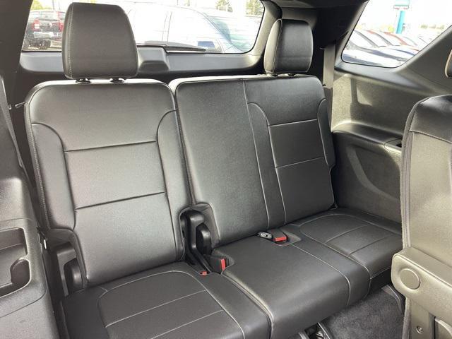 used 2023 Chevrolet Traverse car, priced at $37,900