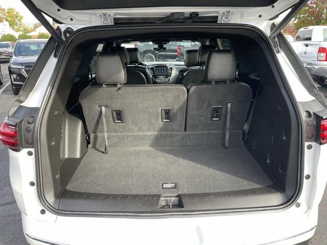 used 2023 Chevrolet Traverse car, priced at $37,900