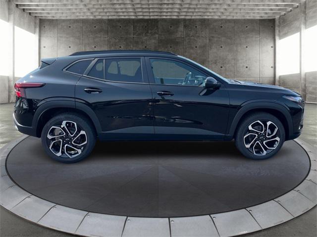 new 2025 Chevrolet Trax car, priced at $27,085