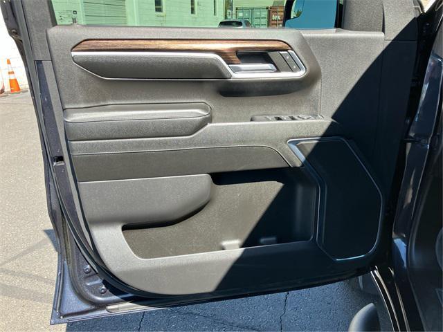 used 2023 GMC Sierra 1500 car, priced at $41,900
