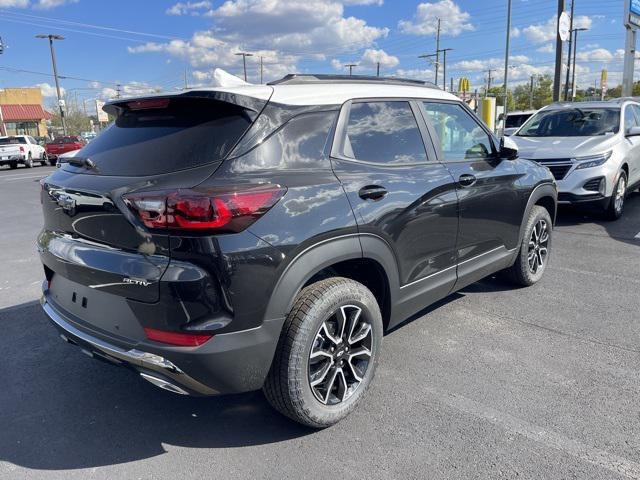 new 2025 Chevrolet TrailBlazer car, priced at $33,805