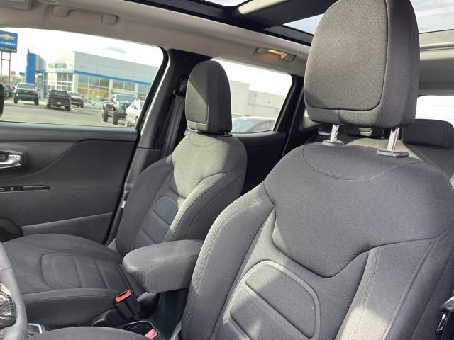 used 2021 Jeep Renegade car, priced at $16,900