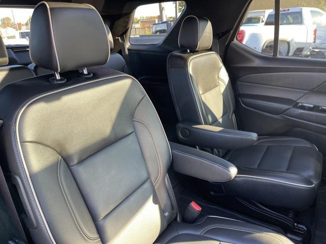 used 2023 Chevrolet Traverse car, priced at $36,549
