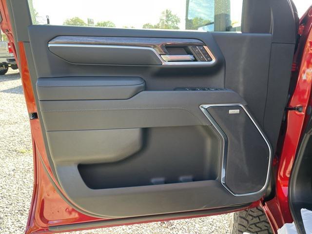 new 2025 Chevrolet Silverado 2500 car, priced at $94,900