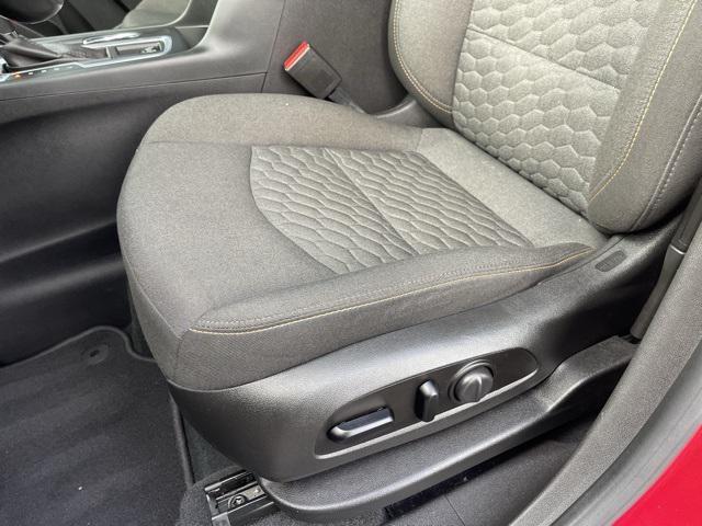 used 2021 Chevrolet Equinox car, priced at $18,995