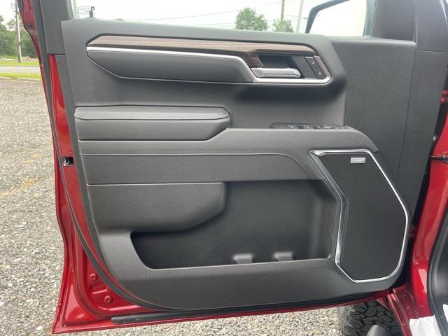new 2025 Chevrolet Silverado 1500 car, priced at $68,900