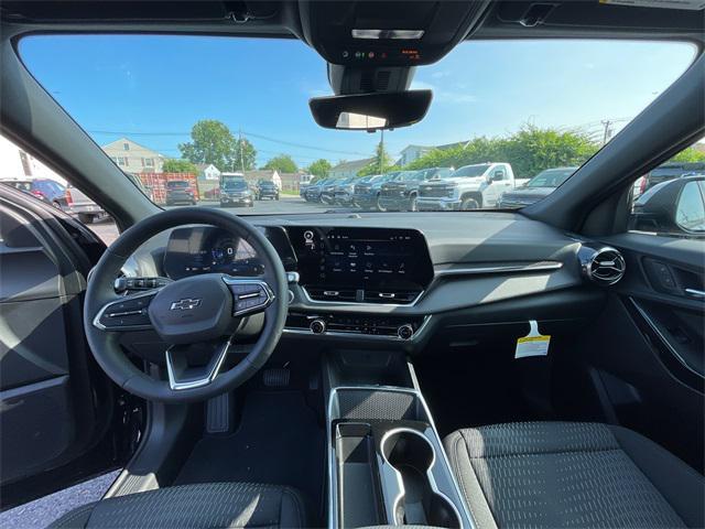 new 2025 Chevrolet Equinox car, priced at $34,125