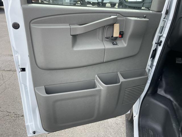 new 2025 Chevrolet Express 2500 car, priced at $50,080