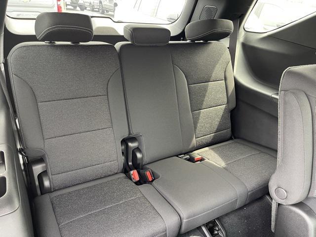 new 2025 Chevrolet Traverse car, priced at $41,045