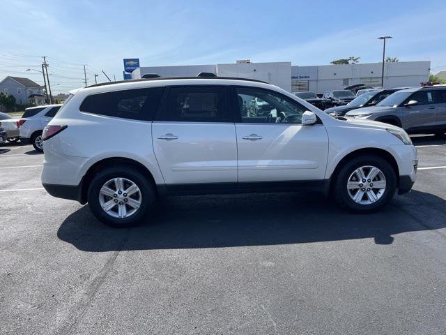 used 2014 Chevrolet Traverse car, priced at $14,900