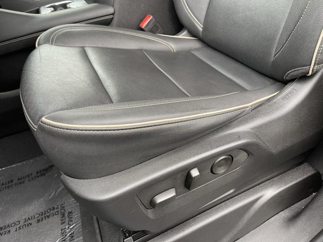 used 2023 GMC Yukon car, priced at $53,900