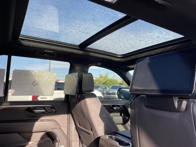 new 2025 Chevrolet Tahoe car, priced at $104,900