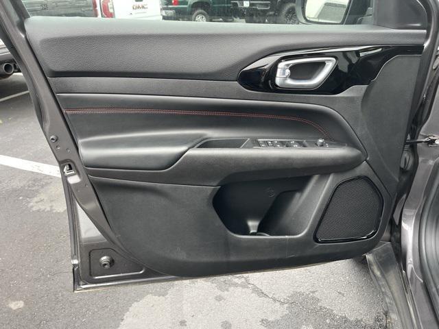 used 2022 Jeep Compass car, priced at $22,900