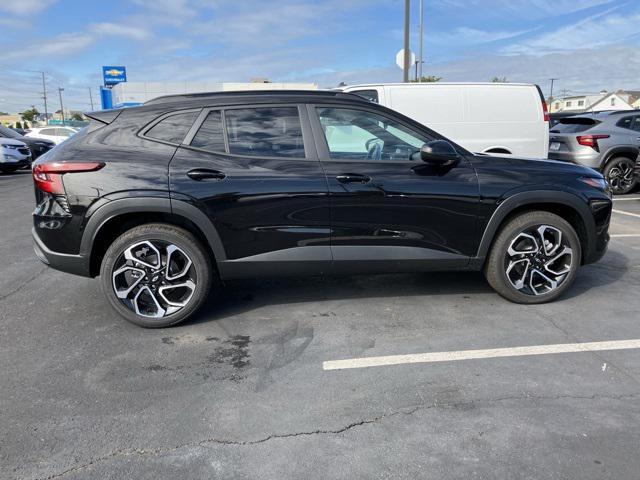 new 2025 Chevrolet Trax car, priced at $26,835