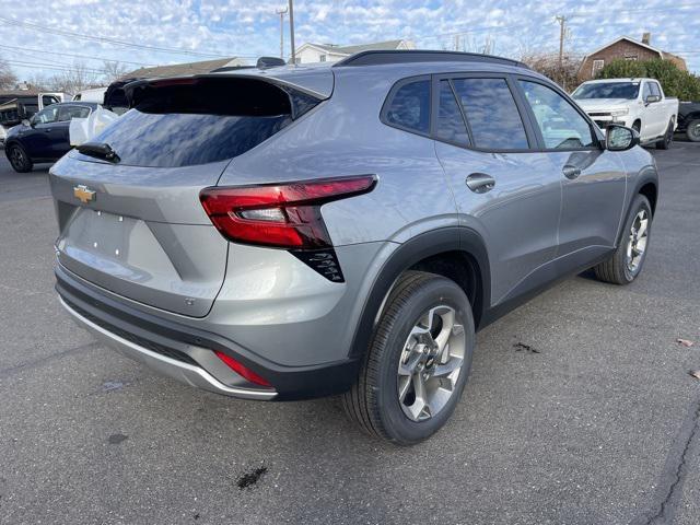 new 2025 Chevrolet Trax car, priced at $24,735