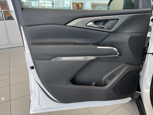 new 2025 Chevrolet Traverse car, priced at $43,490
