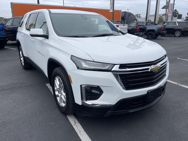 used 2023 Chevrolet Traverse car, priced at $33,900