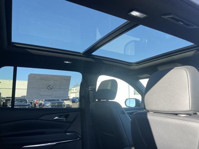 new 2026 Chevrolet Traverse car, priced at $46,045