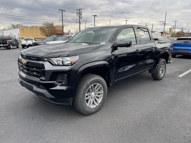 new 2024 Chevrolet Colorado car, priced at $38,900