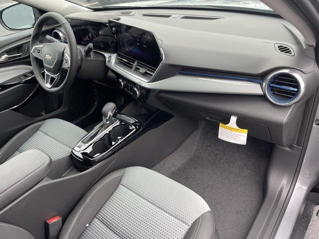 new 2025 Chevrolet Trax car, priced at $26,130
