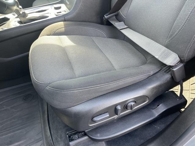 used 2023 Chevrolet Traverse car, priced at $31,900