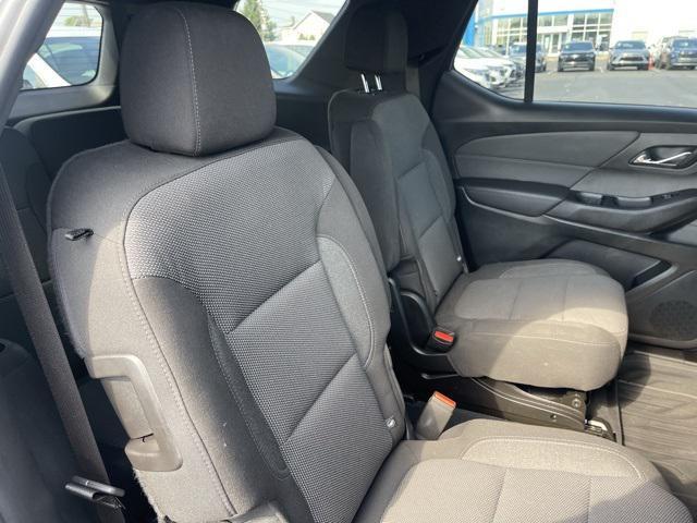 used 2023 Chevrolet Traverse car, priced at $31,900