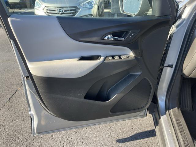 used 2023 Chevrolet Equinox car, priced at $20,900