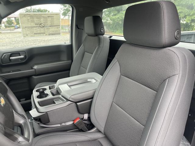 new 2025 Chevrolet Silverado 1500 car, priced at $31,664