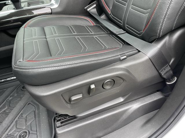 new 2025 Chevrolet Silverado 1500 car, priced at $79,900