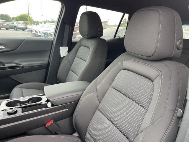 new 2026 Chevrolet Equinox car, priced at $31,995