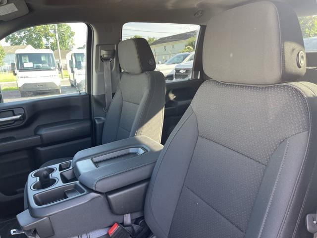 new 2024 Chevrolet Silverado 2500 car, priced at $69,900