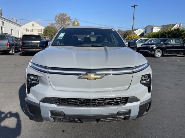 new 2025 Chevrolet Silverado EV car, priced at $75,740