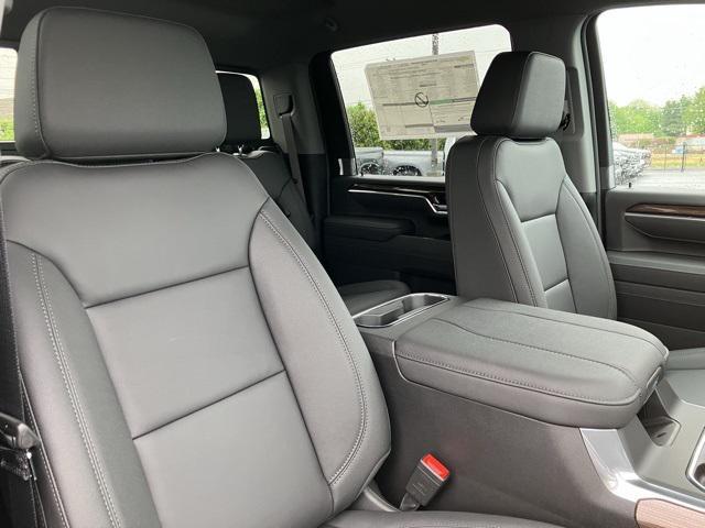 new 2025 Chevrolet Silverado 3500 car, priced at $67,024