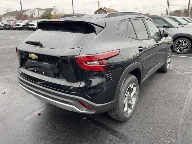 new 2025 Chevrolet Trax car, priced at $24,735