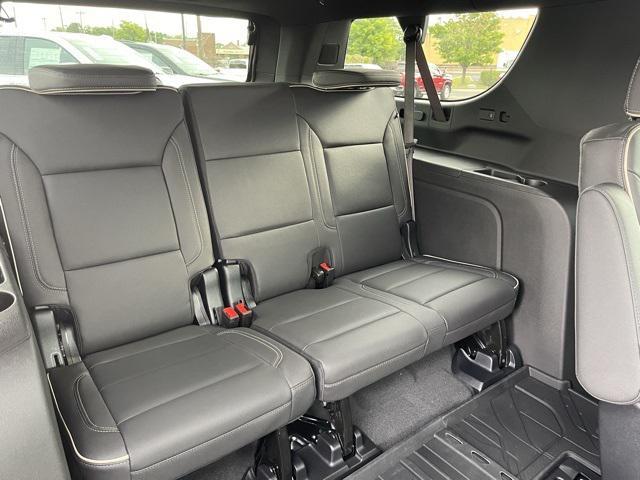 new 2025 Chevrolet Suburban car, priced at $82,900