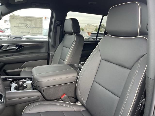 new 2025 Chevrolet Suburban car, priced at $82,900