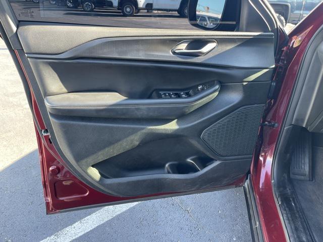 used 2023 Jeep Grand Cherokee L car, priced at $29,500