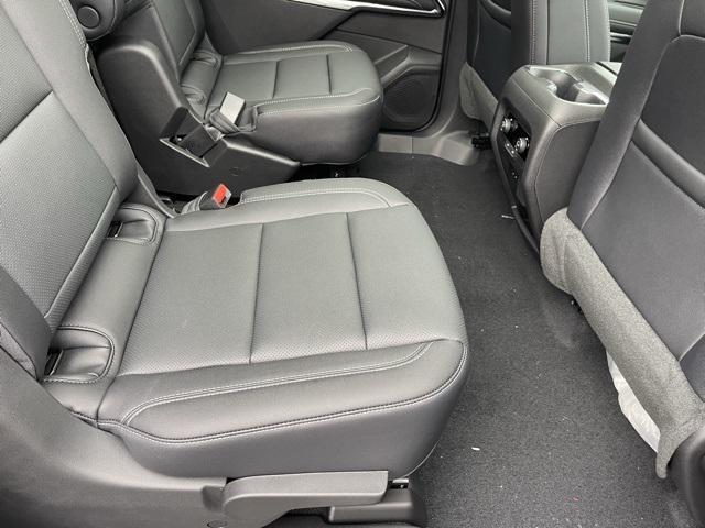 new 2026 Chevrolet Traverse car, priced at $48,140