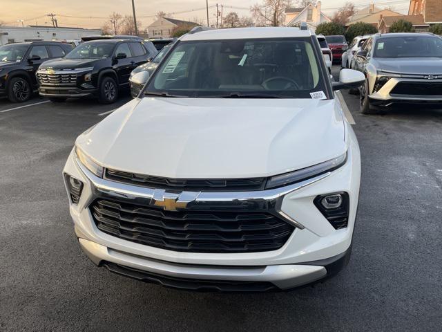 new 2025 Chevrolet TrailBlazer car, priced at $26,330