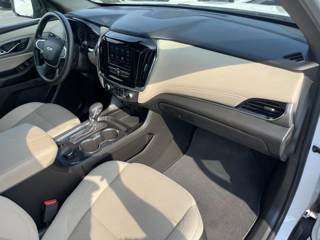 used 2023 Chevrolet Traverse car, priced at $27,900