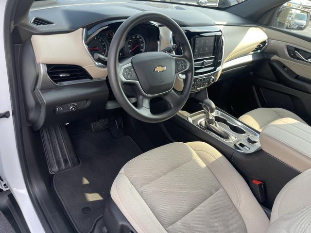 used 2023 Chevrolet Traverse car, priced at $27,900